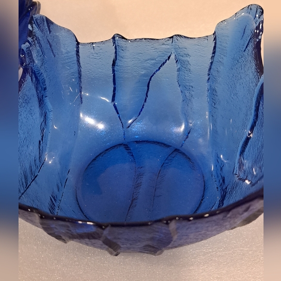 3 Vintage BLUE Viking Glass Spiked Corners Square Bowl. - Picture 7 of 8